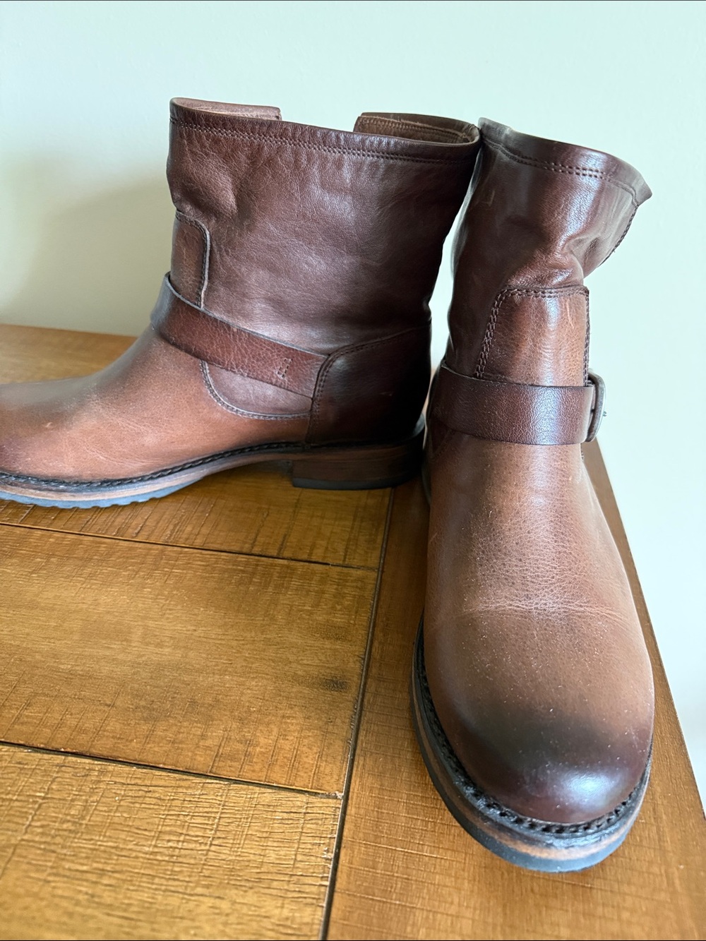 NWOT-Frye Brown Leather Harness Heeled Ankle Boots - Picture 9 of 12